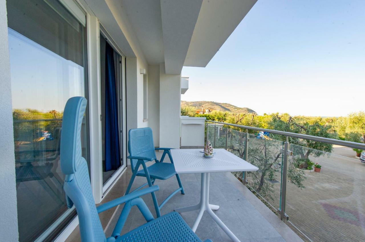 Apartahotel Torre Del Porto Mattinata